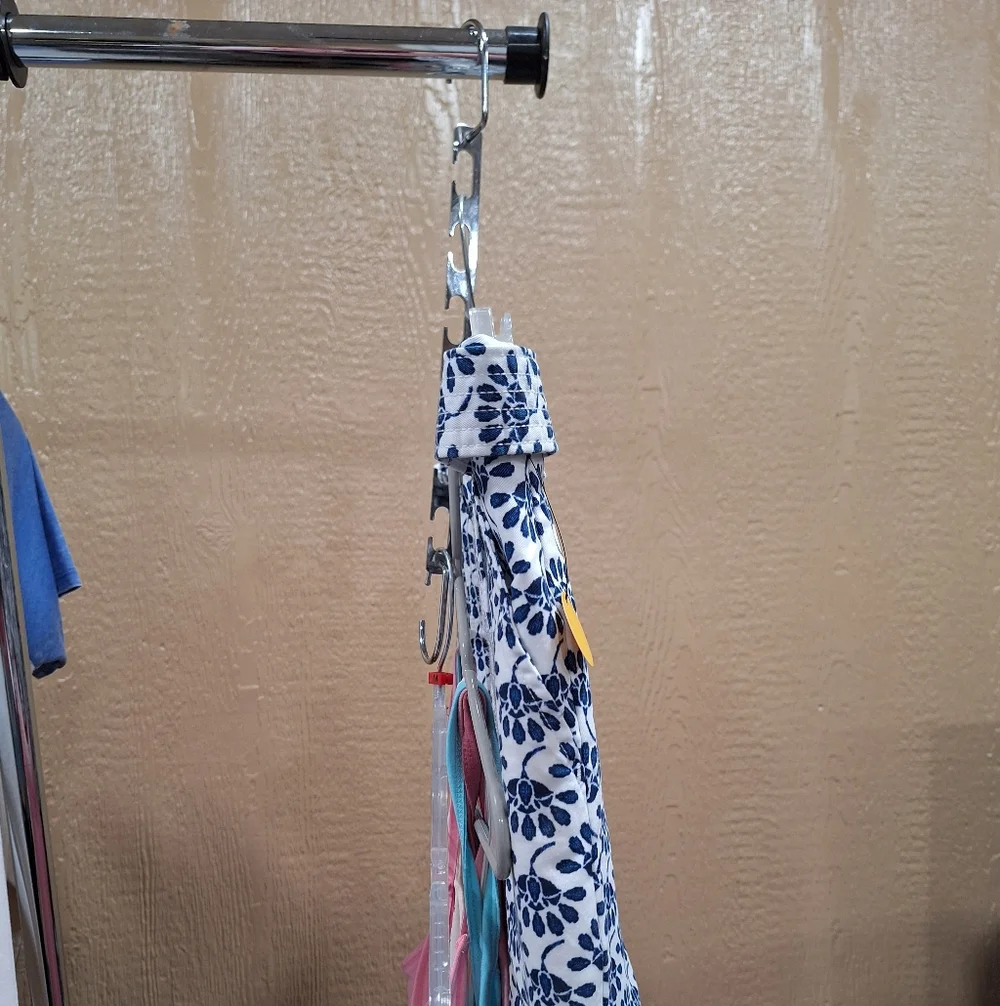 Wonder Metal Cascade Wardrobe Closet Hangers